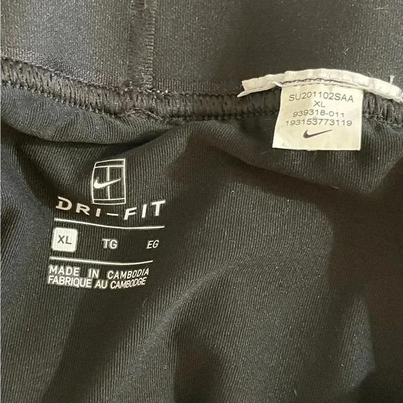 Nike Dri-Fit Black Stretch Athletic Skort Size XL - Picture 5 of 6